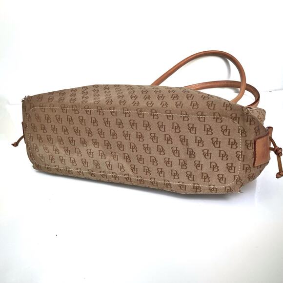 Y2K Dooney Monogram Canvas Tote | Preppy Neutral Shoulder Bag with Leather Trim - Picture 5 of 16
